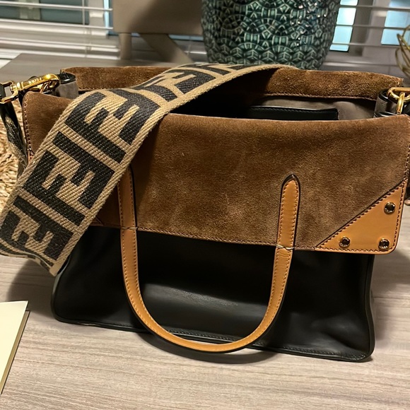 Fendi Handbags - Fendi Flip Large Bag - Brown/Black